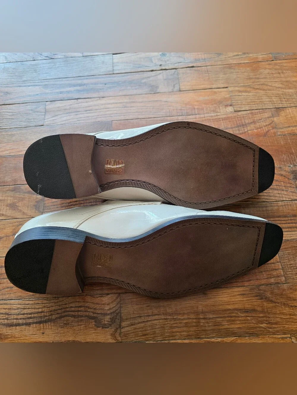 BOLANO White Leather Derby Shoes